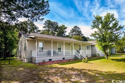 15 Navaho Trl, Georgetown, SC 29440