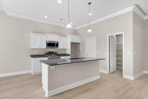 Kitchen - 374 Long Meadow Dr, Loris, SC 29569 photo 1 of 4