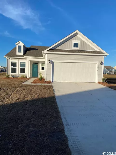 5044 Vinesia Dr, Myrtle Beach, SC 29579