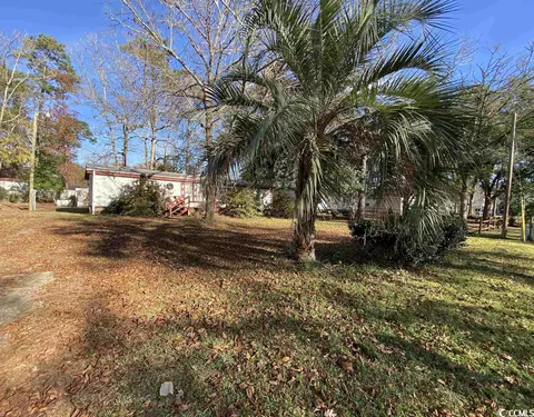 526 Rainbow Dr, Murrells Inlet, SC 29576