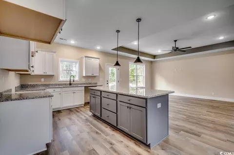 21 Clemson Rd, Conway, SC 29526 photo 5