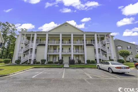 5822 Longwood Dr #304, Murrells Inlet, SC 29576