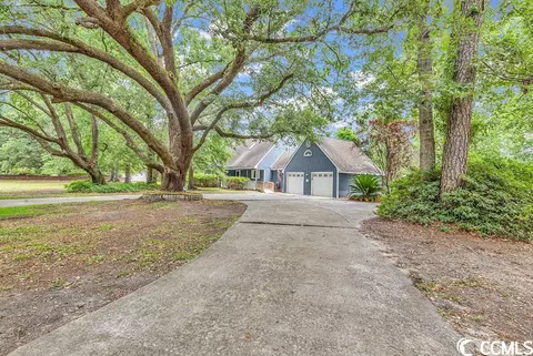5810 Crestwood Dr, Myrtle Beach, SC 29588