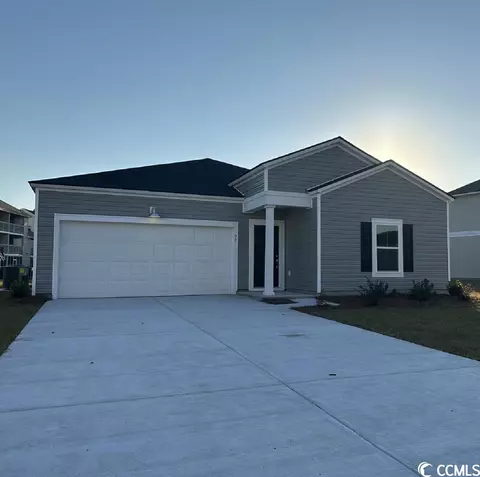 77 S Reindeer Rd, Surfside Beach, SC 29575
