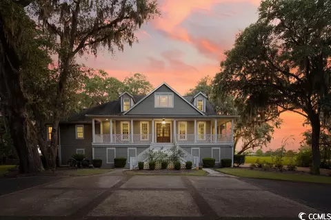 579 River Oaks Cir, Pawleys Island, SC 29585