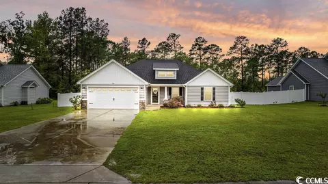 144 Penn Cir, Galivants Ferry, SC 29544