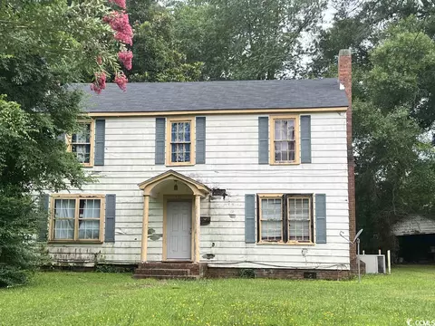 435 N Smith St, Mullins, SC 29574