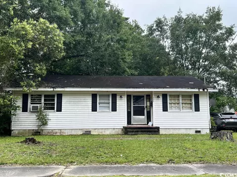 229 W Lowman St, Mullins, SC 29574