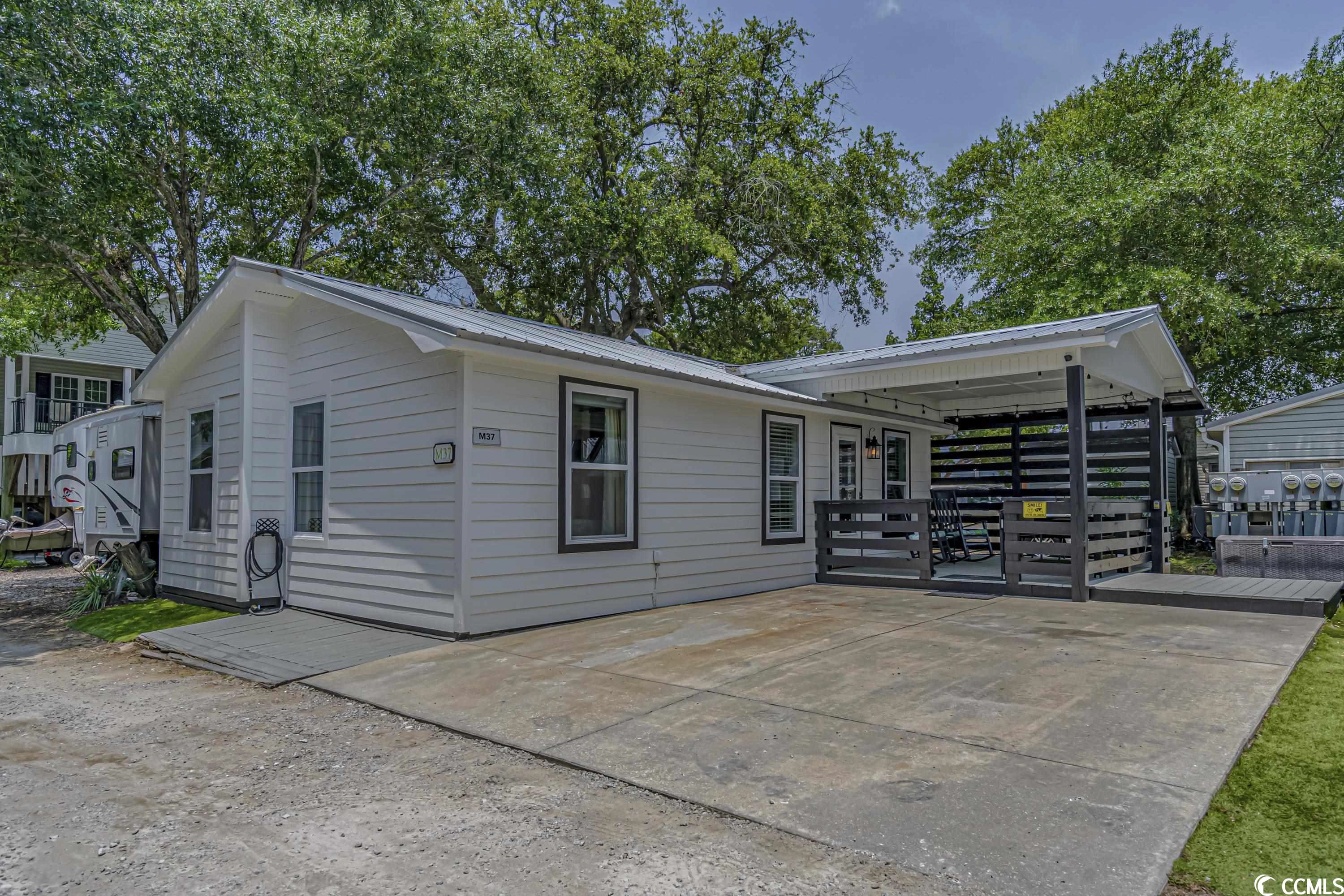 6001 S M37 S Kings Hwy  