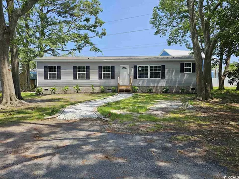 3485 Peachtree Ln, Murrells Inlet, SC 29576