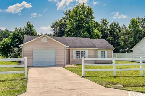 5170 Spring St, Loris, SC 29569