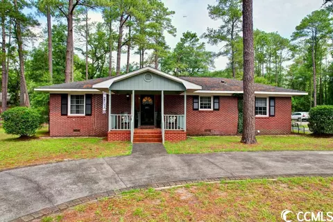 301 W Raft St, Nichols, SC 29581