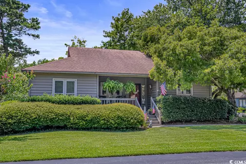 819 Colony Dr, Murrells Inlet, SC 29576