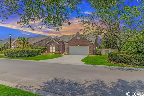 69 Hamby Dr, Pawleys Island, SC 29585