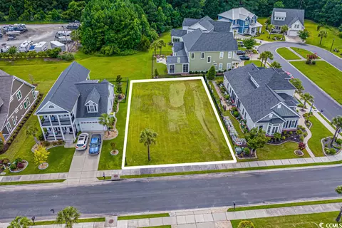 635 Boone Hall Dr, Myrtle Beach, SC 29579