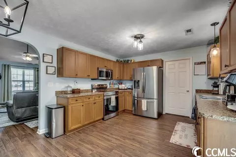 129 Shady View Ln, Myrtle Beach, SC 29588 photo 8