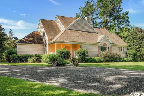 2057 Waverly Rd, Pawleys Island, SC 29585