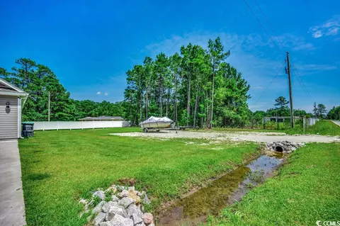 1023 Suggs St, Loris, SC 29569 photo 4