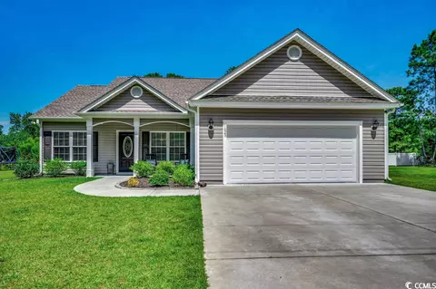 1023 Suggs St, Loris, SC 29569
