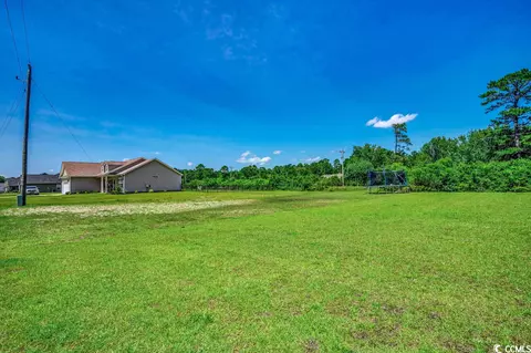 1023 Suggs St, Loris, SC 29569 photo 5
