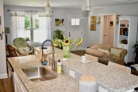 416 Daisy St, Georgetown, SC 29440 photo 2