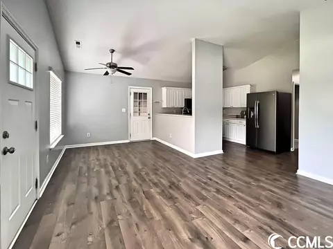 211 Perrin Dr, Loris, SC 29569 photo 6