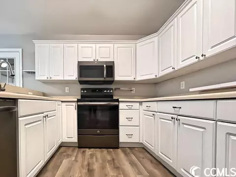 211 Perrin Dr, Loris, SC 29569 photo 12