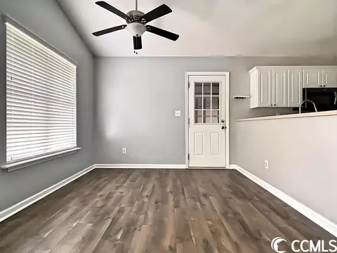 211 Perrin Dr, Loris, SC 29569 photo 10
