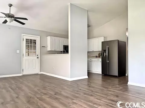 211 Perrin Dr, Loris, SC 29569 photo 11