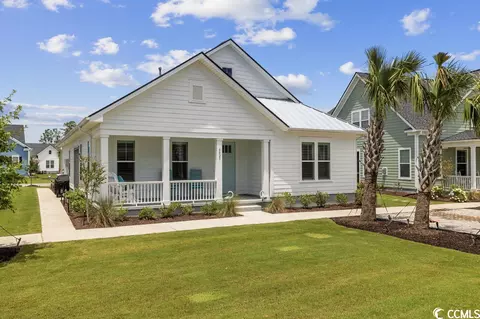 6023 Curran St, Murrells Inlet, SC 29576