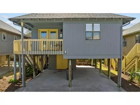 9506 Knights Ct, Myrtle Beach, SC 29572