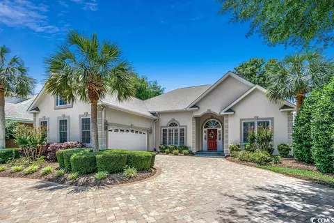 711 E Coast Ln, North Myrtle Beach, SC 29582