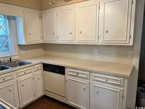 238 E Wine St, Mullins, SC 29574 photo 7