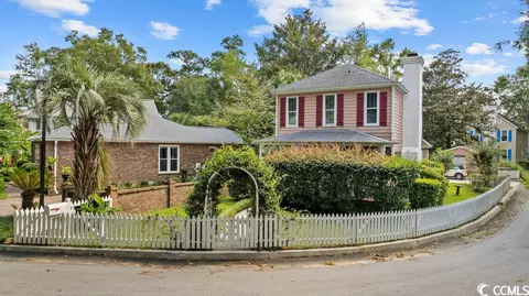 711 Mallard Pond Rd, Murrells Inlet, SC 29576
