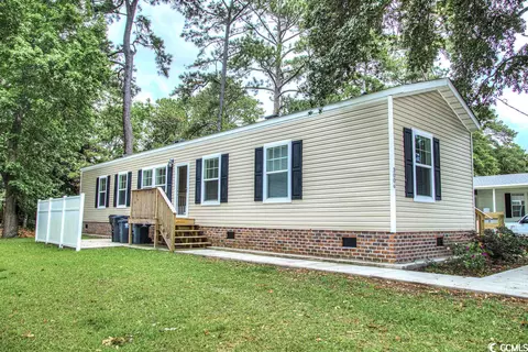 3006 Garden Ln, Murrells Inlet, SC 29576