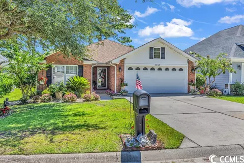 3200 Hermitage Dr, Little River, SC 29566