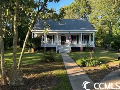 49 Retreat Ln, Georgetown, SC 29440