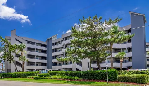1310 N Waccamaw Dr #402, Murrells Inlet, SC 29576