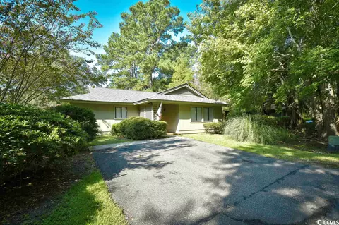 952 Briarwood Dr, Myrtle Beach, SC 29572