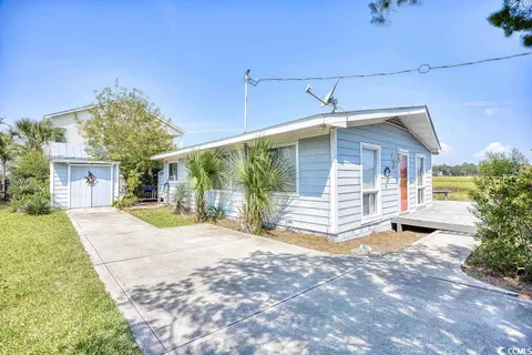415 30th Ave N, North Myrtle Beach, SC 29582