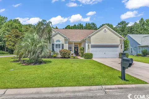 32 Willowbend Dr, Murrells Inlet, SC 29576
