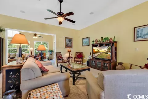32 Willowbend Dr, Murrells Inlet, SC 29576 photo 8