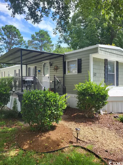 52 Shamrock Cir, Murrells Inlet, SC 29576