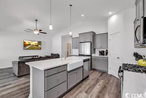 643 Rycola Cir, Surfside Beach, SC 29575 photo 8