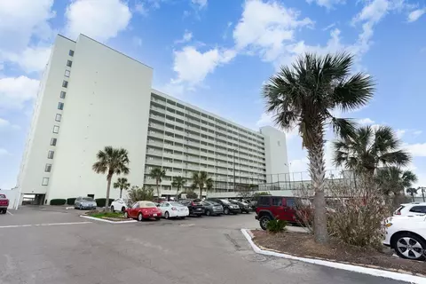 9400 Shore Dr #1115, Myrtle Beach, SC 29572
