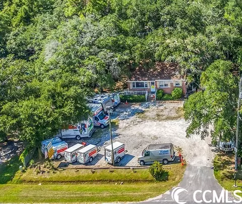 9753 Ocean Hwy, Pawleys Island, SC 29585