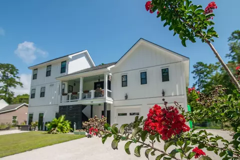 130 Gray Mans Loop, Pawleys Island, SC 29585