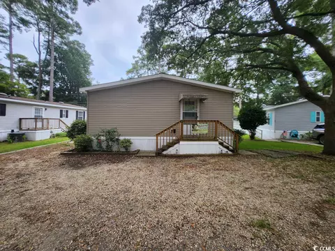 499 Clubhouse Dr, Garden City Beach, SC 29576