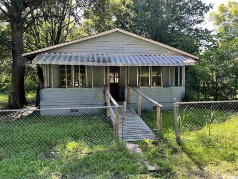 508 Charleston St, Marion, SC 29571