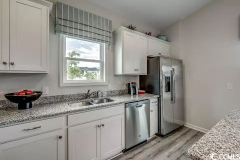 Kitchen - 159 Wagner Cir, Conway, SC 29526 photo 3 of 4